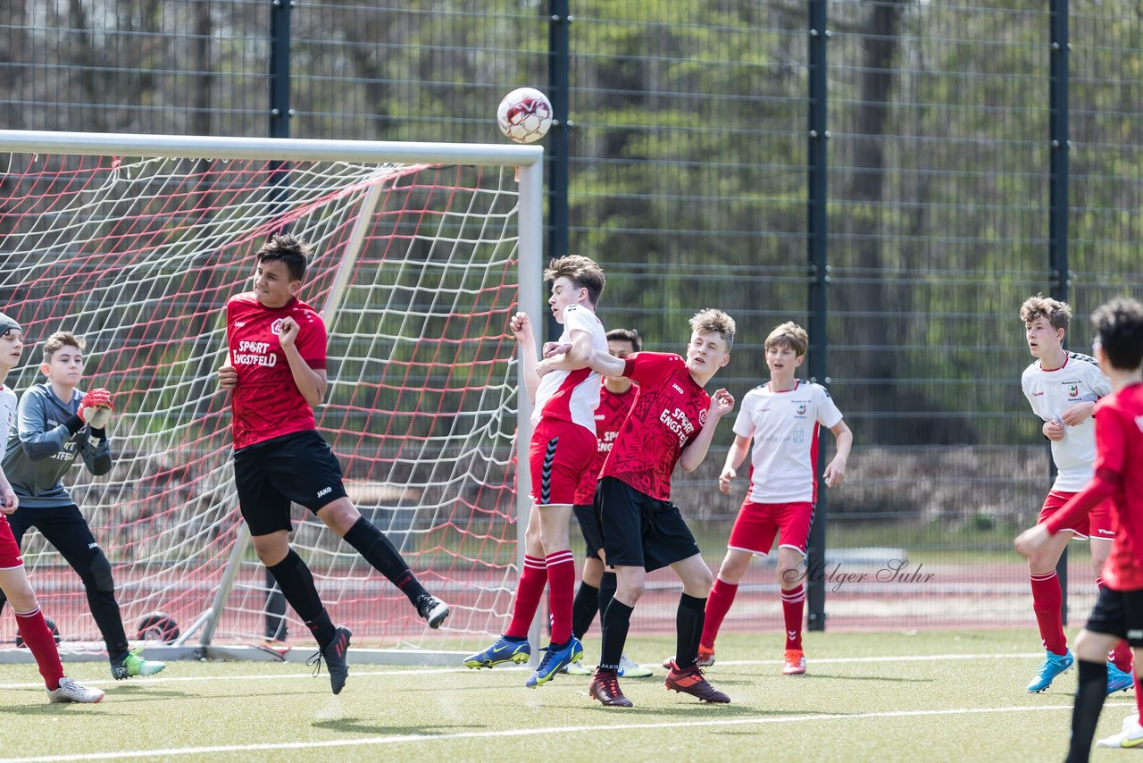 Bild 95 - mCJ Walddoerfer 2 - Farmsen 2 : Ergebnis: 3:1